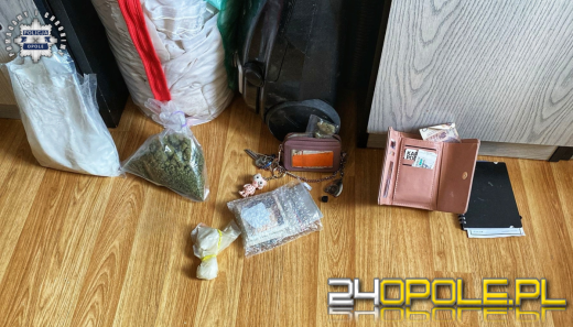 Mieszkanka Opola miała w domu ponad pół kilograma amfetaminy, marihuanę oraz 4 CMC