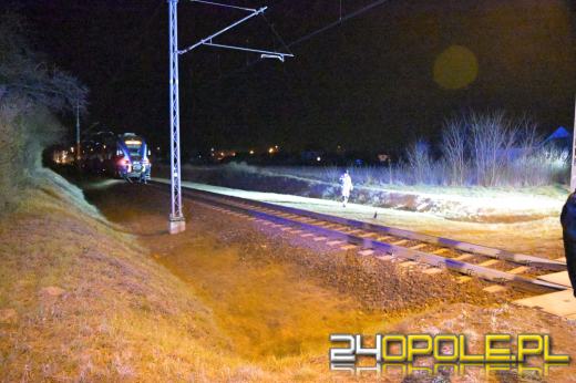 Tragiczne potrącenie na torach w Chrząstowicach. Ruch kolejowy wstrzymany