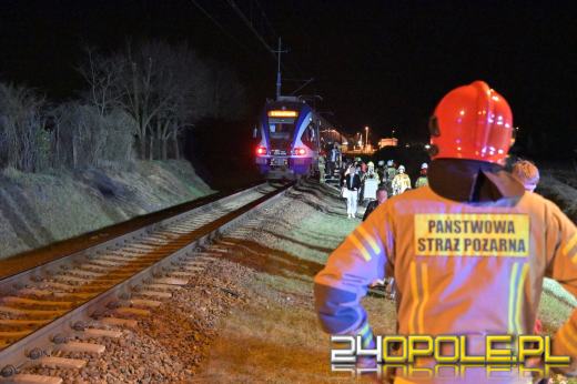 Tragiczne potrącenie na torach w Chrząstowicach. Ruch kolejowy wstrzymany
