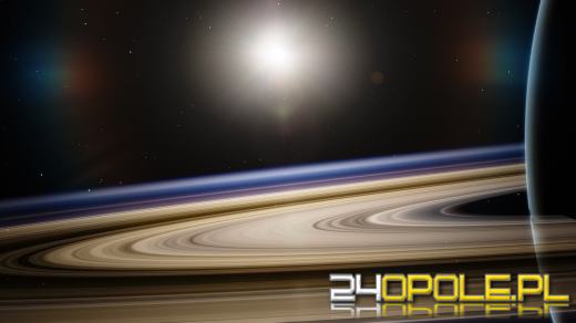 Dzisiaj Saturn "straci" swoje pierścienie - niezwykłe zjawisko na nocnym niebie
