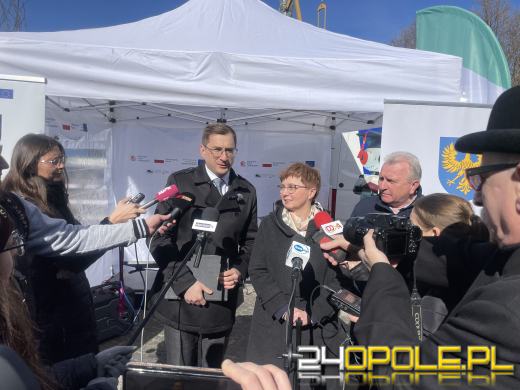 Edukacja na kółkach. Edubus wyrusza w trasę po Opolszczyźnie