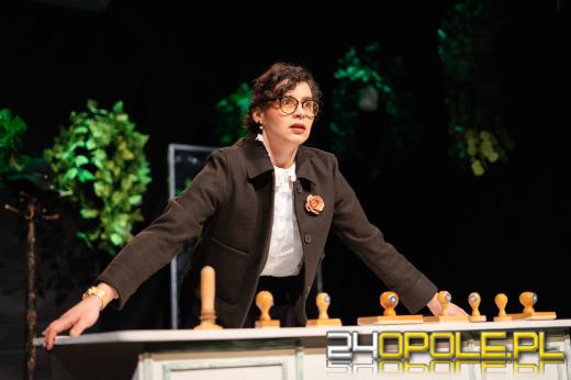 "Każdego dnia jest mi żal" w finale prestiżowego konkursu teatralnego!