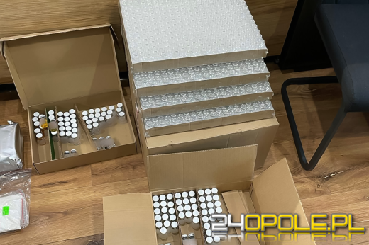 Międzynarodowy gang handlujący sterydami rozbity. Działali również na Opolszczyźnie