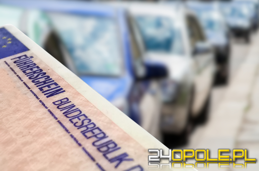 Przekroczył prędkość, a podczas kontroli okazał fałszywe prawo jazdy z Niemiec