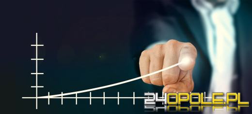 Polacy jednymi z najdłużej pracujących w UE - dane Eurostatu odnośnie czasu pracy w 2024 roku