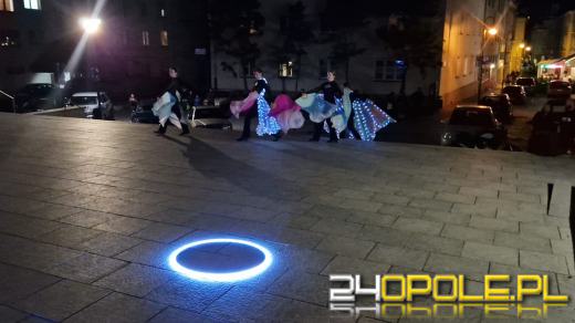 "Noc Muzeów"za nami. Ogień rozgrzewał niezniechęconych chłodną aurą 