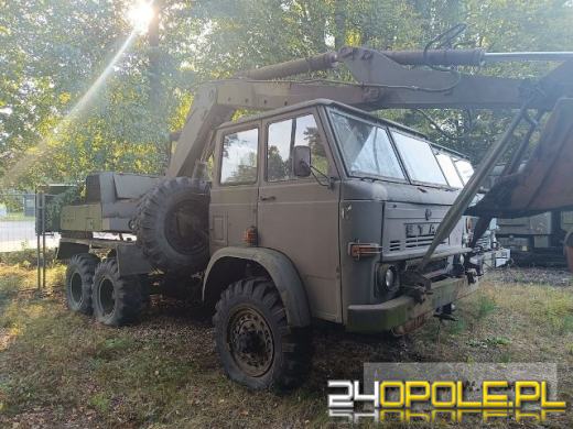 Wojsko wyprzedaje sprzęt - okazje z demobilu czekają na licytacjach AMW