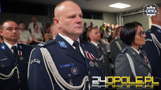 Medale, odznaczenia i nowi adepci. Opolska Policja w świetnej kondycji