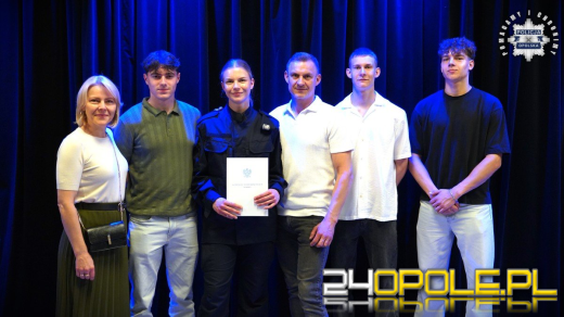 Medale, odznaczenia i nowi adepci. Opolska Policja w świetnej kondycji