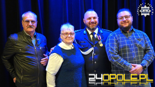Medale, odznaczenia i nowi adepci. Opolska Policja w świetnej kondycji