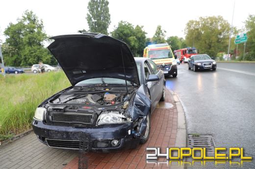 Kolizja na Niemodlińskiej. 72-latka ukarana mandatem