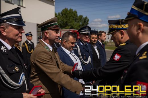 Dzień Strażaka w Opolu - strażacy uhonorowani za ofiarną służbę