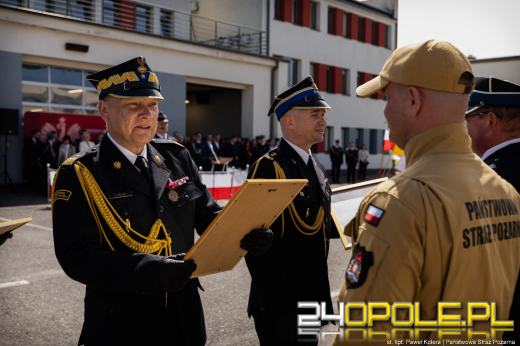 Dzień Strażaka w Opolu - strażacy uhonorowani za ofiarną służbę