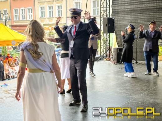 Opole w rytmie Zorby - ruszyły 27. Dni Seniora!