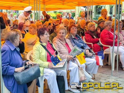 Opole w rytmie Zorby - ruszyły 27. Dni Seniora!