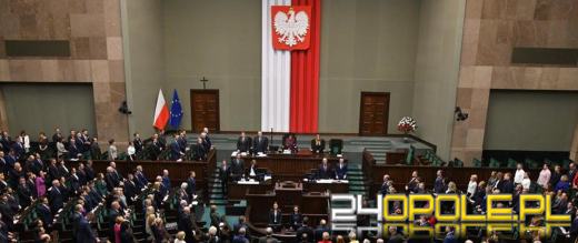 Rząd Donalda Tuska z wotum zaufania. Jak głosowali posłowie? 