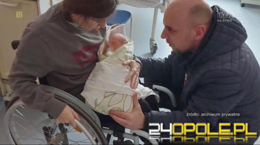Lekarze odebrali dziecko rodzicom. Powód? Mama jest niepełnosprawna