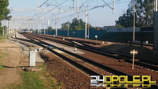 Awaria na trasie Wrocław - Opole. Pociągi opóźnione, ruch stopniowo przywracany (AKTUALIZACJA)