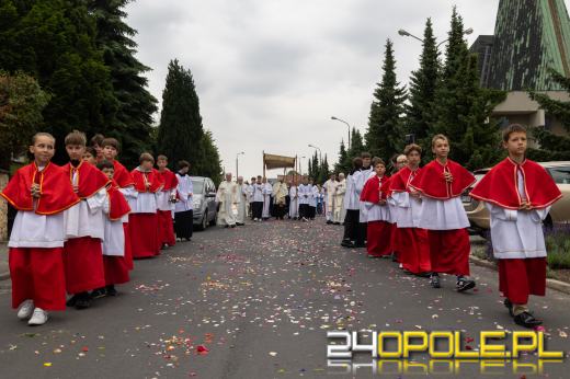 Uroczystość Bożego Ciała. Procesje przeszły ulicami miasta 