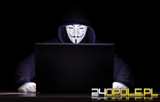 Sprzedajesz lub kupujesz auto w Internecie? Policja ostrzega przed nową formą oszustwa