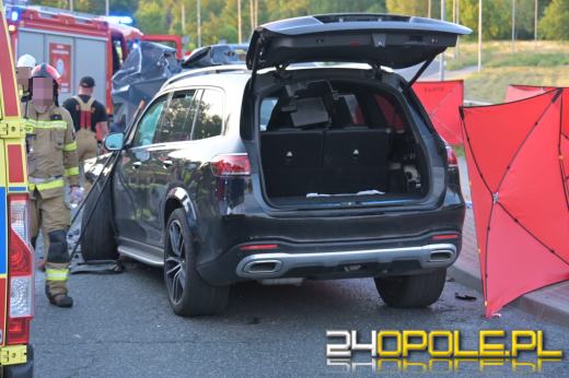 Wypadek na ulicy Niemodlińskiej. Dwie osoby w stanie krytycznym (WIDEO)