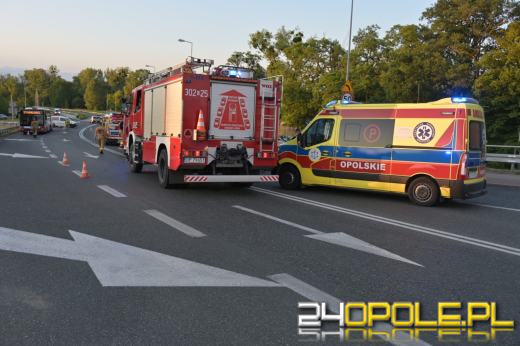 Wypadek na ulicy Niemodlińskiej. Dwie osoby w stanie krytycznym (WIDEO)