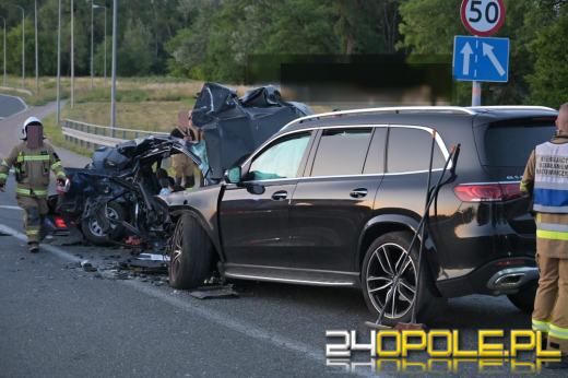 Wypadek na ulicy Niemodlińskiej. Dwie osoby w stanie krytycznym (WIDEO)