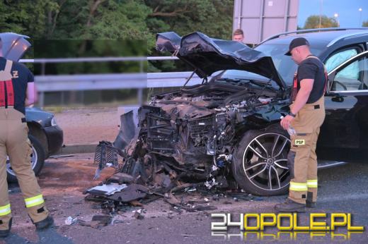 Wstępne ustalenia Policji dotyczące wypadku na Niemodlińskiej w Opolu