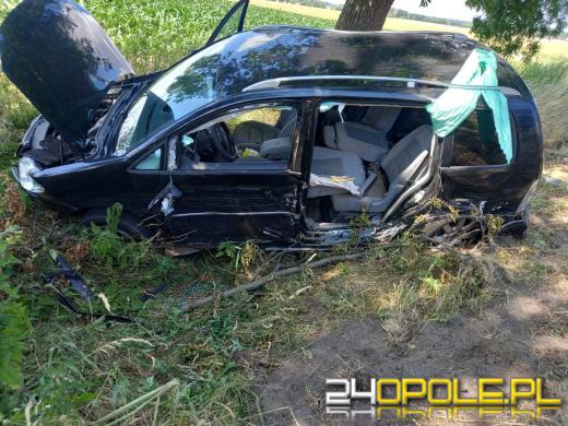 Zderzenie na DK46 pod Pakosławicami. Lądował LPR