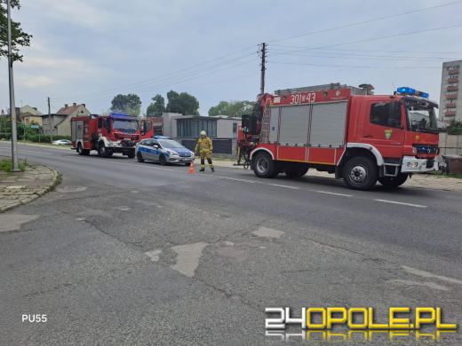 Zderzenie osobówki z ciężarówką na Ozimskiej. Chwilowo utrudniony ruch drogowy
