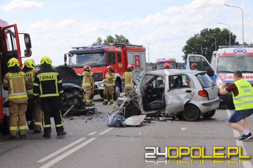 Wypadek na DK94 między Skorogoszczą a Łosiowem - droga zablokowana