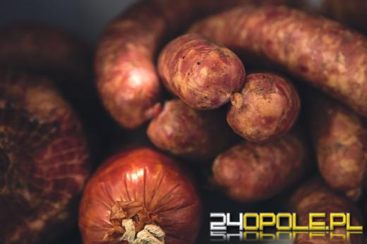 Kiełbasa bez paragonu - 27-latek odpowie przed sądem