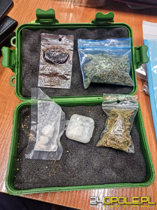 Zaczął nerwowo się zachowywać na widok policji. Wpadł z narkotykami