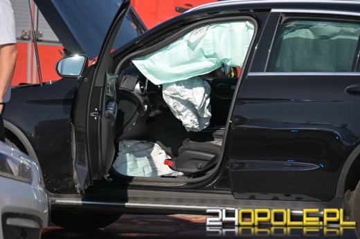 Zderzenie dwóch samochodów na ulicy Tarnopolskiej
