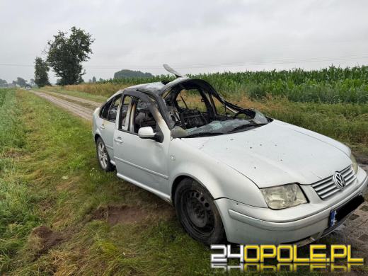 Po pijaku spalił własny samochód - odpowie teraz przed sądem