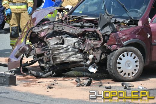 Wypadek na ul. Sosnkowskiego w Opolu. Dwie osoby poszkodowane