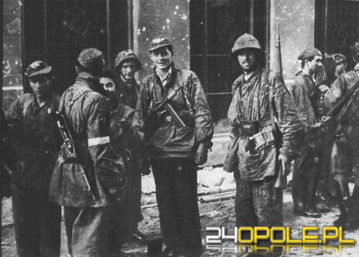 Powstanie Warszawskie - heroiczny zryw czy tragiczna pomyłka?