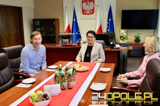 Wyjątkowa wizyta w Opolskim Urzędzie Wojewódzkim. Wszystko zaczęło się podczas WOŚP