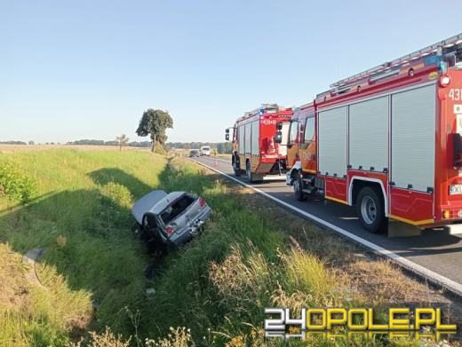 Byczyna: Samochód wypadł z drogi