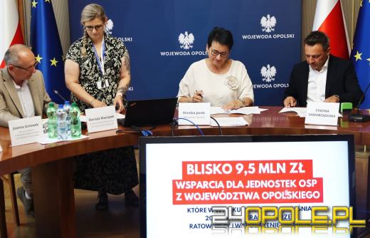 Nowe wozy dla OSP z Opolszczyzny poszkodowanych w powodzi