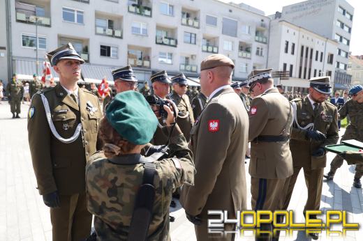 Opole uczciło Święto Wojska Polskiego - "Dziękujemy za Waszą służbę"