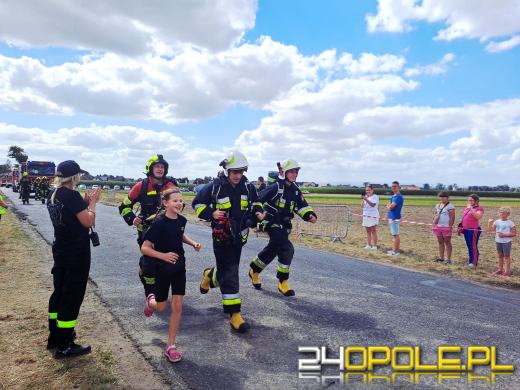 Charytatywny Konwój Strażacki z Głogówka dotarł do Kórnicy