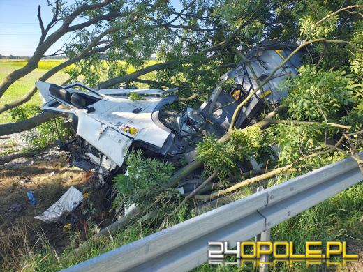 Wypadek na DK42 pod Domaszowicami. Droga zablokowana