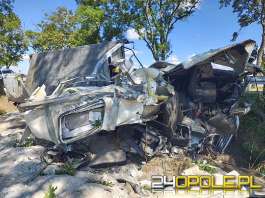 Wypadek na DK42 pod Domaszowicami. Droga zablokowana