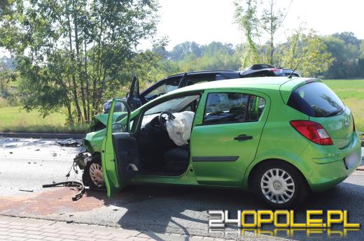 Zderzenie czterech aut na ul. Wrocławskiej. Dwie osoby w szpitalu