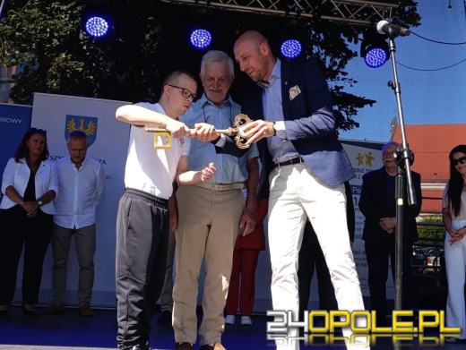 Integracja, radość i niezwykłość na Placu Wolności - Opole świętuje razem!