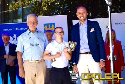 Integracja, radość i niezwykłość na Placu Wolności - Opole świętuje razem!