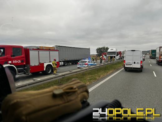 Dwa wypadki na autostradzie A4. Utrudnienia dla kierowców 