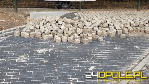 Trwają prace na Łąkowej. Utrudnienia na Spychalskiego mniejsze niż zapowiadano