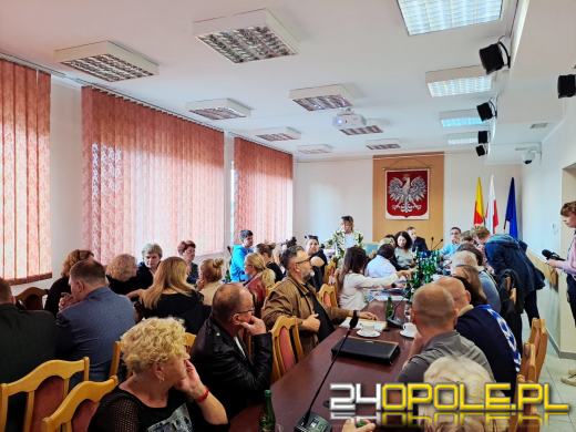 Szkoła w Żyrowej zagrożona likwidacją? Mieszkańcy protestują, władze analizują sytuację